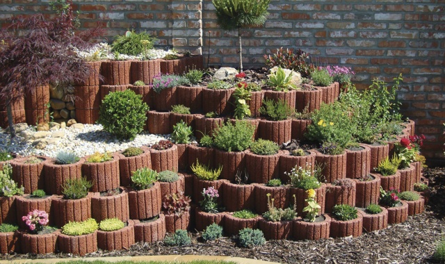 Semmelrock - Jardiniere de gradina